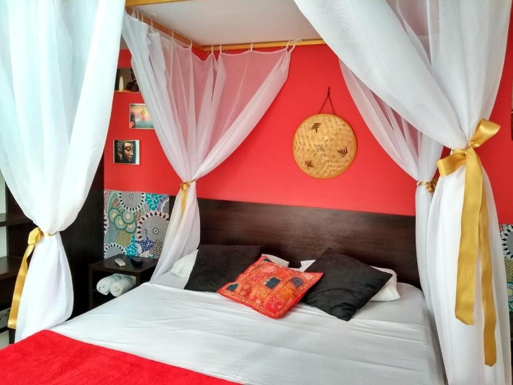 Kuara Hostal *